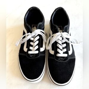 Vans Old Skool Shoe Sneakers